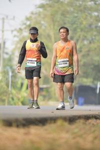 BIB: 40068, 41588
                            <button type="button" onclick="openModal(8379971)" class="btn btn-primary btn-sm float-right btn-popup" data-toggle="modal" data-target=".modal-high-quality">
                        <i class="fas fa-shopping-cart"></i> Add to Cart
                    </button>
                                            <button type="button" onclick="isThisMe(8379971, true)" class="btn btn-success btn-sm float-right btn-popup btn-isme hidden" data-toggle="tooltip" data-placement="bottom" title="นี่คือรูปของคุณใช่ไหม คลิกที่นี่เพื่อเอาเข้าอัลบั้ม">
                        <i class="fas fa-plus"></i> Add to album
                    </button>
                    <button type="button" onclick="isThisMe(8379971, false)" class="btn btn-warning btn-sm float-right btn-popup btn-isnotme hidden">
                        <i class="fas fa-ban"></i> Remove from album
                    </button>